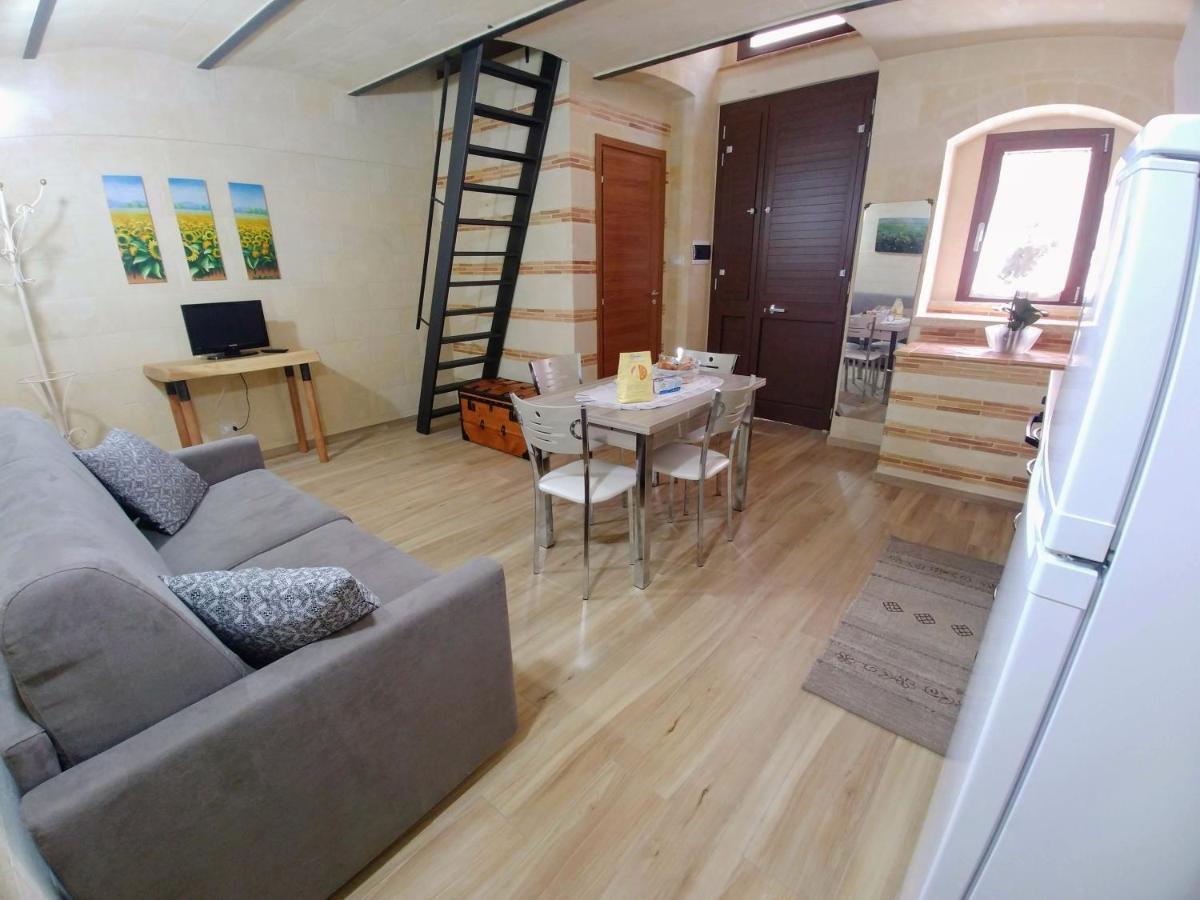Flower House Villa Монтескалиозо Екстериор снимка